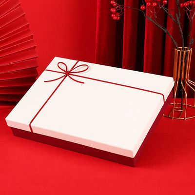 Op maat gemaakte bestelling geaccepteerd luxe deksel en basis doos voor T-shirt kleding cadeau verpakking