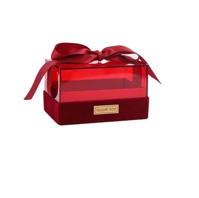 Papieren cadeaubon met lint, aangepast acryldoek, deksel, doorzichtige chocolade doos