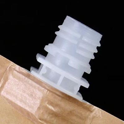 Stand-up spout pouch voor crème cosmetische vloeibare kraft papier plastic lamineermateriaal