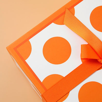 Embossing Deluxe Vierkante Geschenkdoos Met Candy Cover En Bloemen Printing