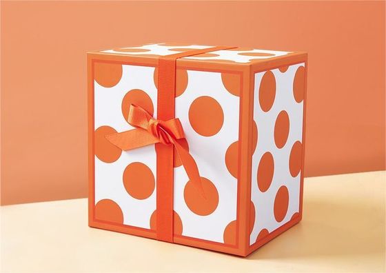 Embossing Deluxe Vierkante Geschenkdoos Met Candy Cover En Bloemen Printing